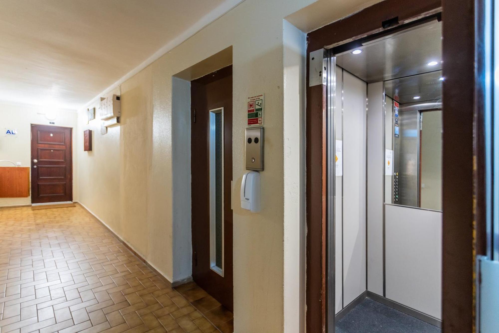 Bnb Homes Praia Da Rocha Beach Cozy Apartment 50 M Away From The Ocean Portimao Exterior photo